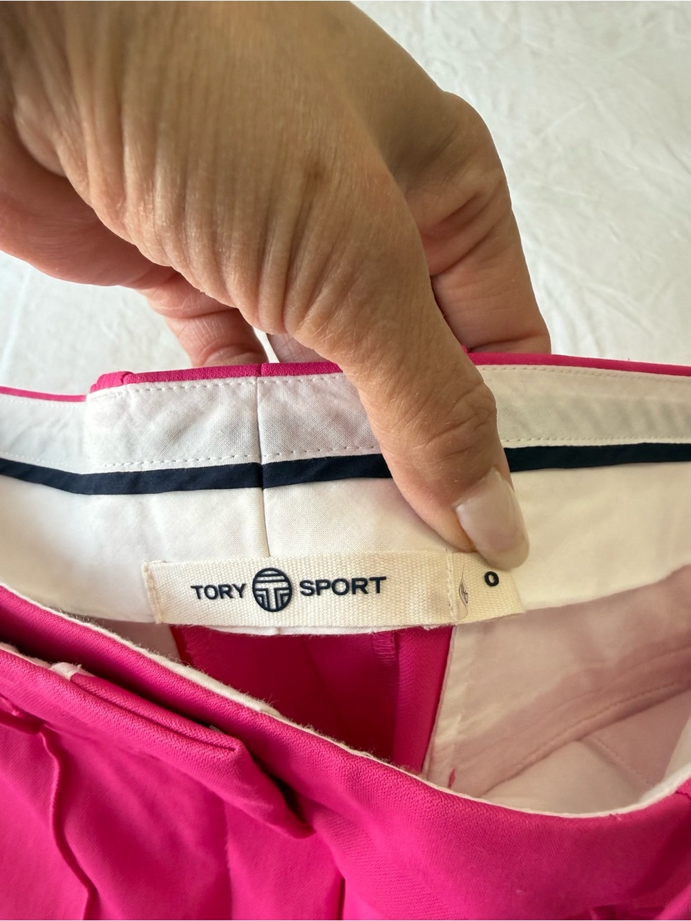 Tory Burch Sport | SZ 0 | Fuchsia Trousers Front Seam Straight Leg Ankle Pants - Picture 3 of 9